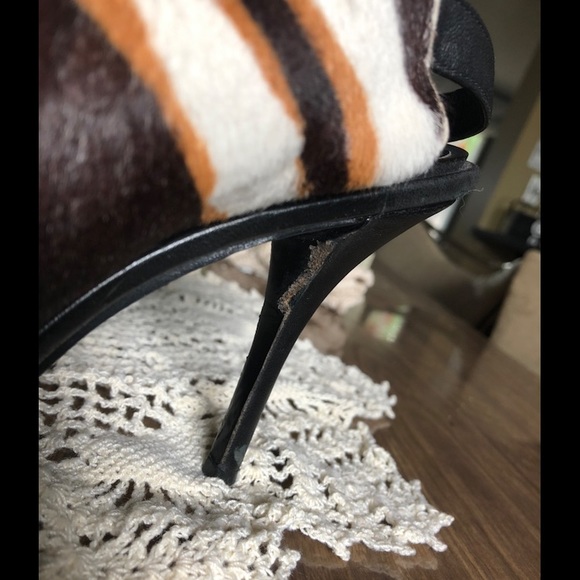 Balenciaga Striped Calf Hair Glove Sandals - Picture 10 of 11